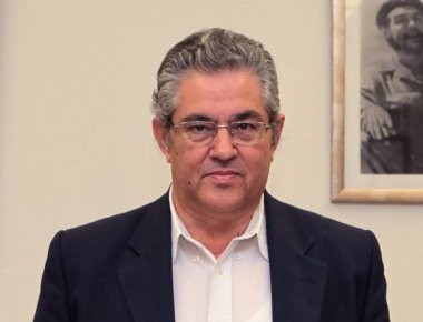 Κουτσούμπας: Μπαίνουμε πλέον σε νέα δύσκολη περίοδο για τον λαό μετά και την τρίτη αξιολόγηση